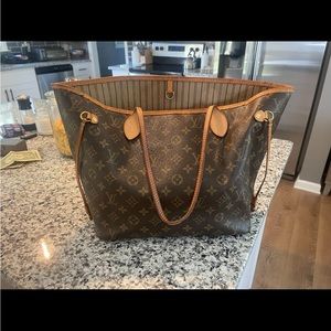 Louis Vuitton Neverfull